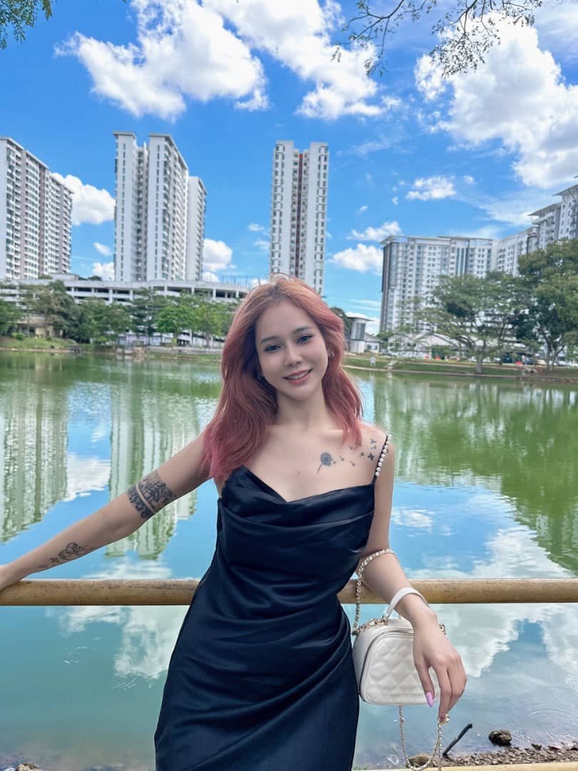 Bunga JB Escort Girl