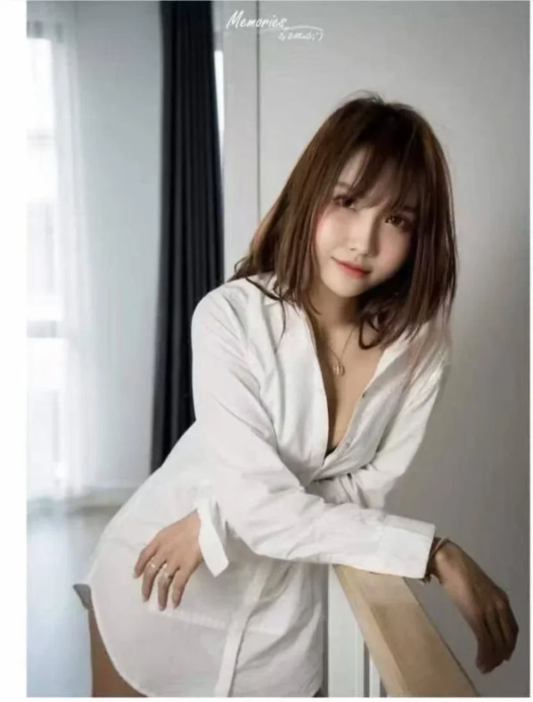 Vivi JB Escort Girl