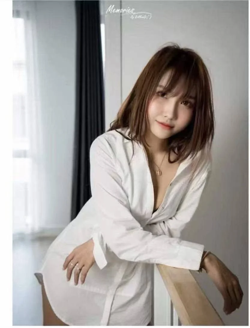 Vivi JB Escort Girl