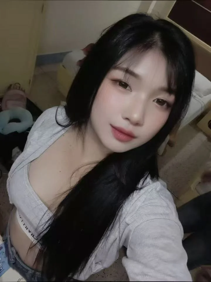 Ying Ying JB Escort Girl
