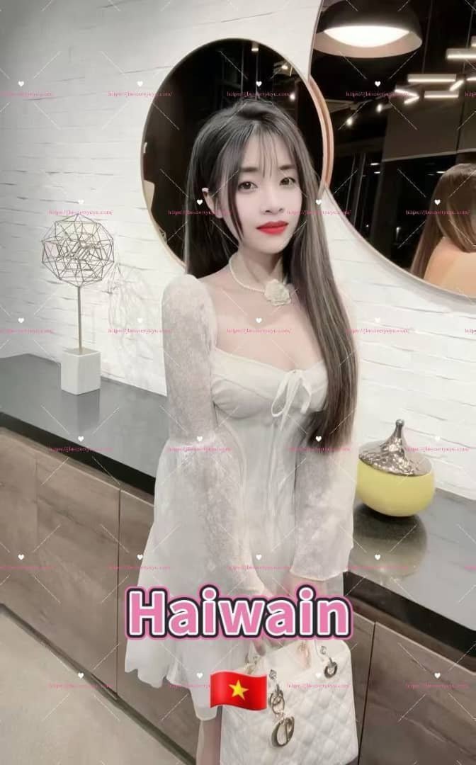 Haiwain JB Escort Girl