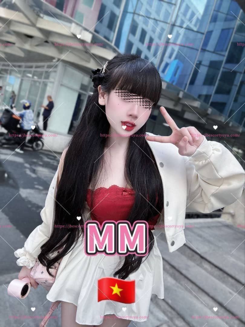 MM JB Escort Girl
