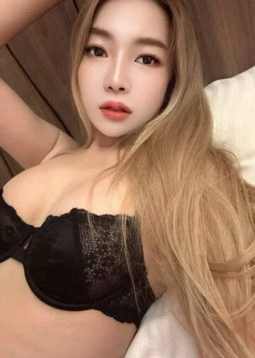 Ping JB Escort Girl
