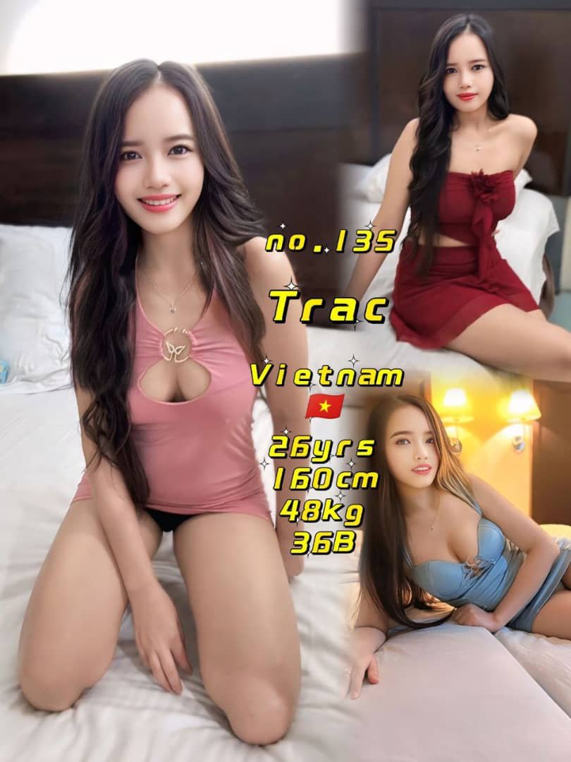 135 Trac JB Escort Girl