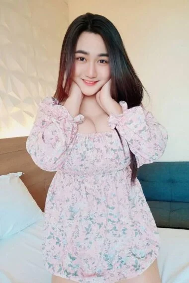 Pear JB Escort Girl