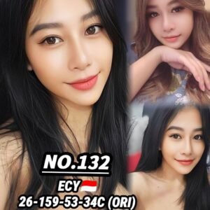 132 Ecy JB Escort Girl