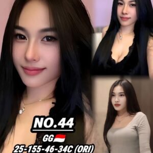 44 GG JB Escort Girl