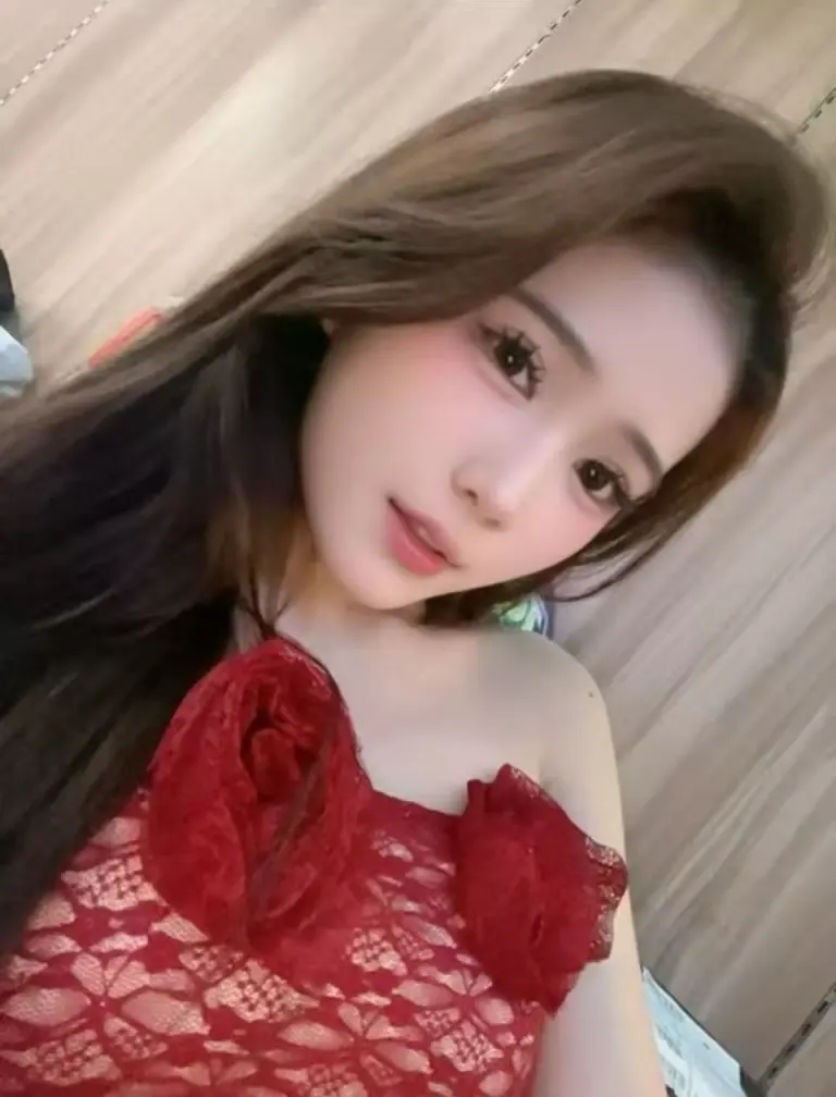 Lyly JB Escort Exclutive